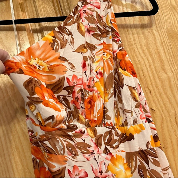 Petal & Pup Marietta Floral One-Shoulder Sundress Orange floral maxi size 4 - Picture 10 of 12